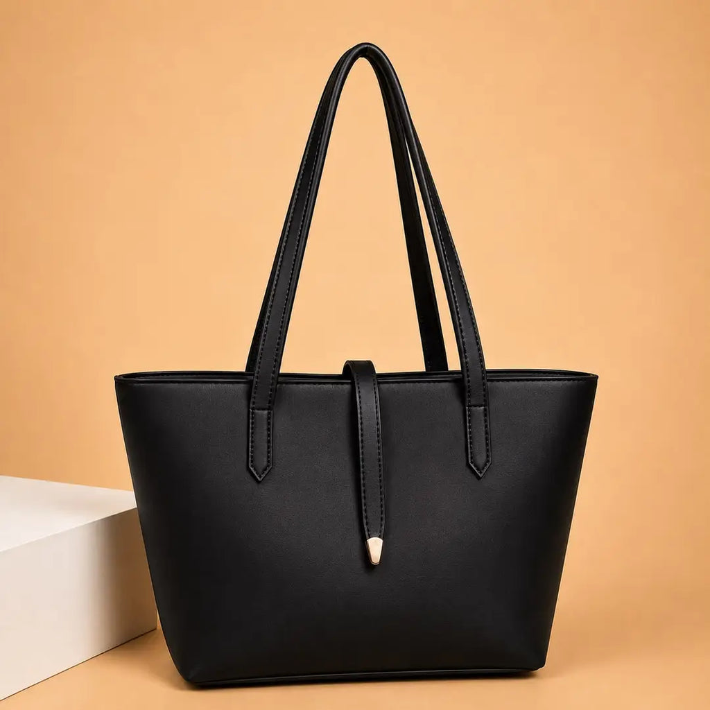 Women's Leather Shoulder Bag - Black